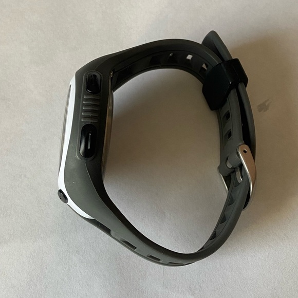 Soleus Digit GPS Runners/ Fitness Watch - Picture 2 of 3